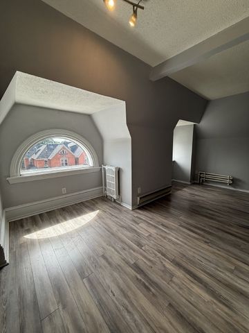 3 - 457 Somerset Street W - Photo 2