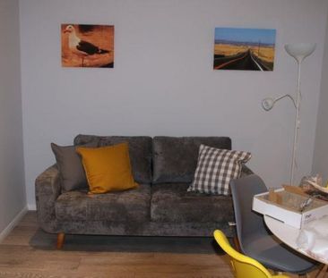 Vicarage Road, Watford - Photo 4