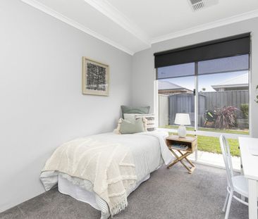 15 Lipson Way, Eglinton, WA 6034 - Photo 6