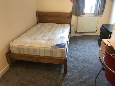 Cowley Road, Oxford, Oxford - Photo 3