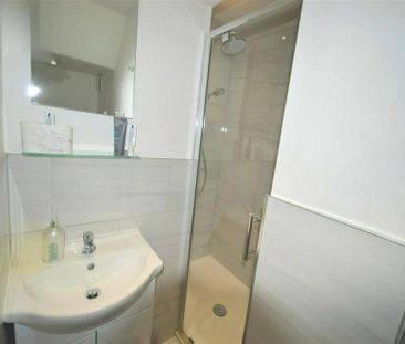 4 Bedroom Semi Detached To Let - Photo 6