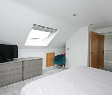 29 Mill Road West, Carryduff, Belfast, BT8 8HH - Photo 6