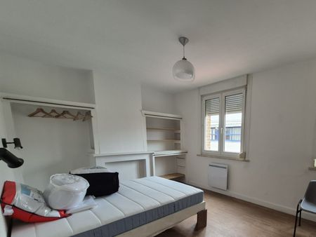 Location Appartement 1 pièce 14m² VALENCIENNES 59300 - Photo 2