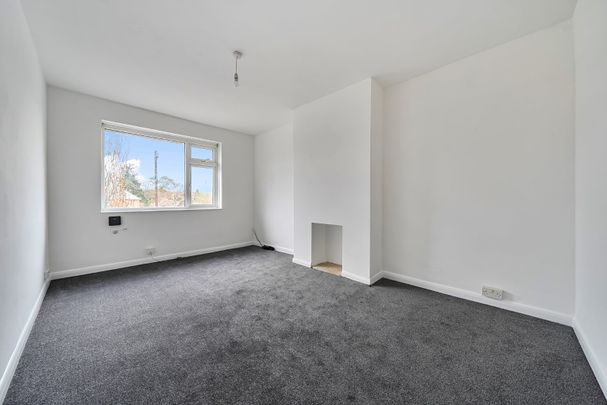 2 bedroom maisonette to rent - Photo 1