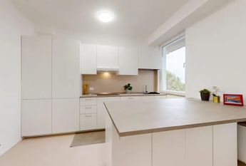 Corso Milano, Padova, Veneto 35139