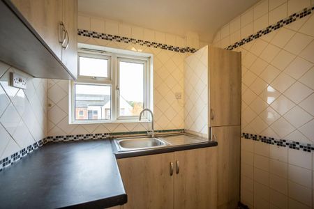 1 bedroom flat to rent - Photo 3