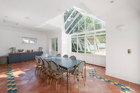 Heckets Court, Esher, KT10 - Photo 4