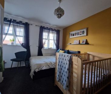 2 bedroom terraced house to rent - Photo 3