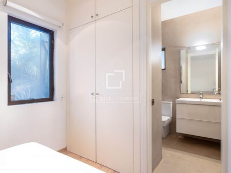 Spectacular 5-bedroom house for sale in a prime residential area of Sant Andreu de Llavaneres on the Maresme Coast - Photo 4