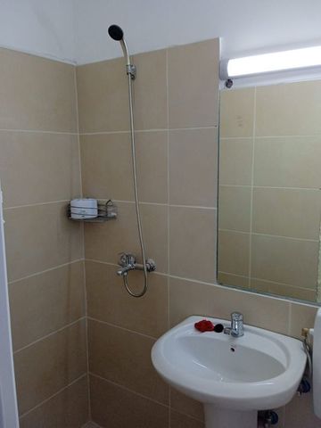 Camere de inchiriat la vila totul nou Casa de Cultura - Fotografie 5