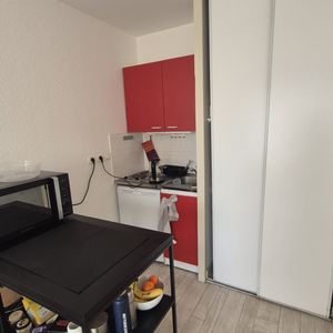 Location Appartement 1 pièce 20m² CLERMONT FERRAND 63000 - Photo 2