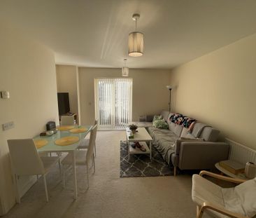 2 bedroom apartment to rent - Photo 1
