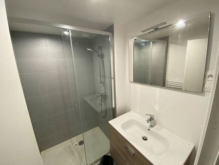 Location Maison 3 pièces 51m² LILLE 59000 - Photo 5