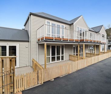 Brand new 1-bedroom apartment on George St - Photo 4