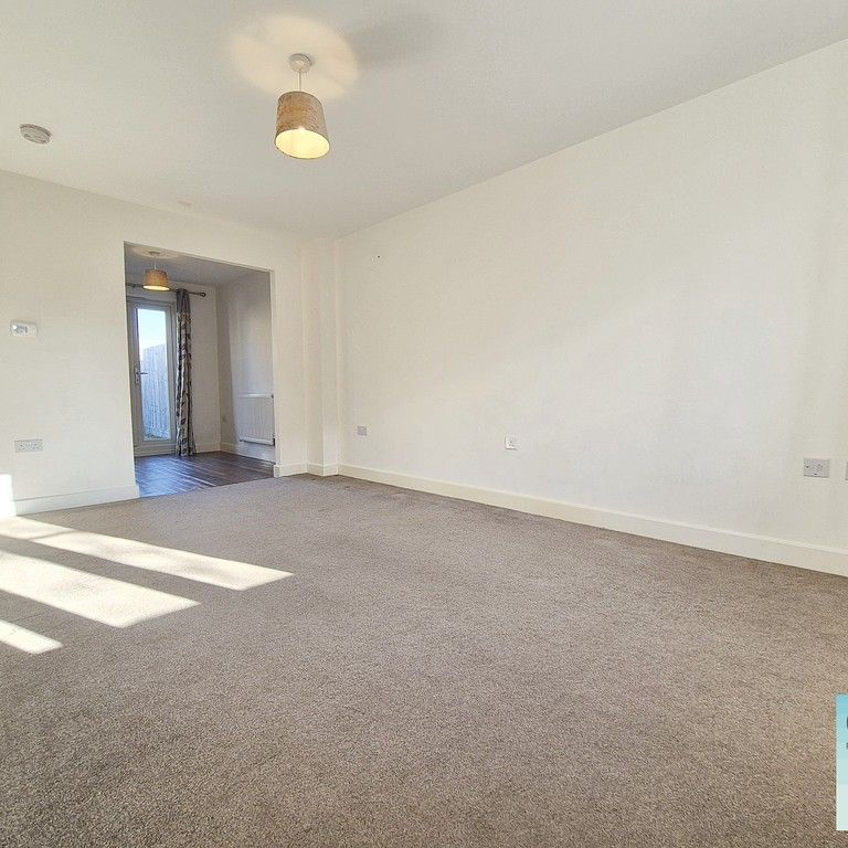 2 bed semi-detached house to rent in Pennylands Way, Winchcombe, GL54 - Photo 1