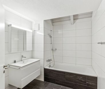 Moderne Familien-Wohnung in parkähnlicher Umgebung - Photo 6