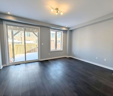 $2,895 / 3 br / 3 ba / 1890 Rymal rd. unit 158 - Photo 3