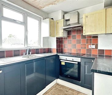 5 bedroom house to rent Brendon Avenue, Luton, Bedfordshire, LU2 - Photo 5