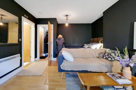 Studio to rent - Photo 5