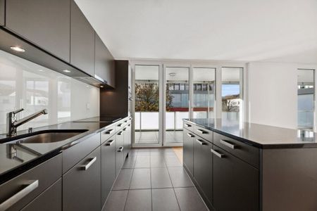 Lichtdurchflutete 3.5 Zimmerwohnung in Sissach - Photo 2