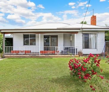 215 Lawrence Street, Wodonga - Photo 2