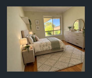 Sought after location - Photo 2