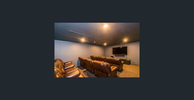 Luxury Living - Photo 1