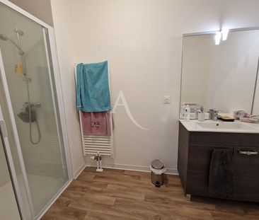 Location Appartement 4 pièces 82m² - Photo 2