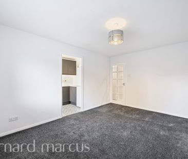 Redford Close - Photo 6