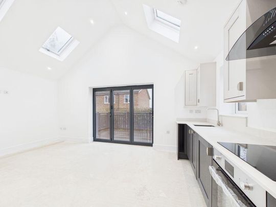 2 bedroom bungalow to rent - Photo 1