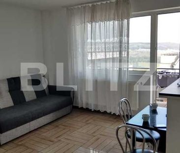 Apartament o camera, 40 mp, zona Vivo - Photo 1