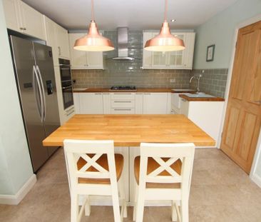 2 bedroom terraced house to rent - Photo 5