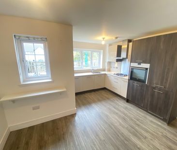 3 Bed Terraced House, Home Farm Road, AB22 - Photo 6