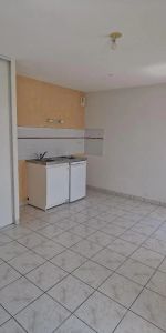 Appartement à louer 1 pièce 24.79m² - Photo 3