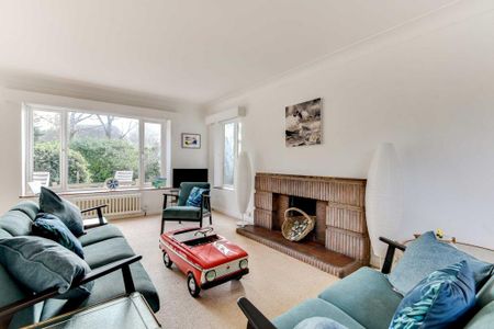 3 bedroom detached house to rent - Photo 3