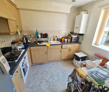 2 bedroom flat to rent - Photo 3