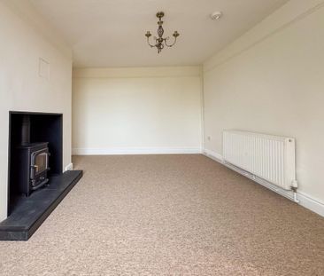 5 bedroom farm house to rent - Photo 2