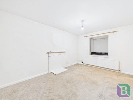 3 bedroom detached house to rent - Photo 3