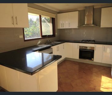 HOME IN QUIET COURT LOCATION - Photo 6