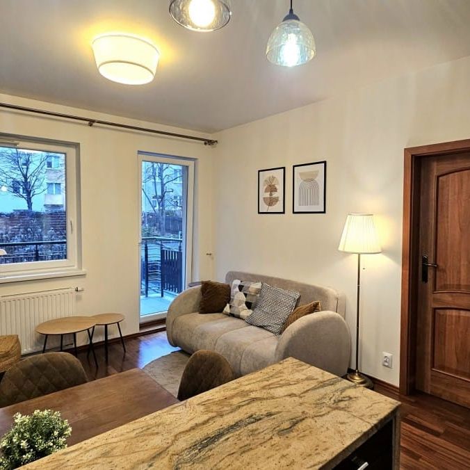 Nowoczesne mieszkanie z garażem, blisko SKM i PKP 43 m² - Zdjęcie 1