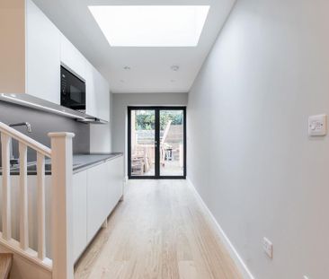 Ground floor flat to rent - Photo 3