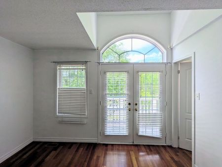For Lease - 81 White's Hill Avenue, Markham, Ontario - Photo 4