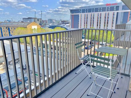 Botanist House, Royal Eden Dock, London, E16 - Photo 5