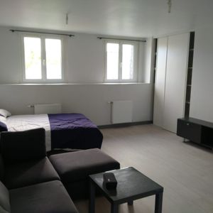 Location Appartement 1 pièce 31m² - Photo 3