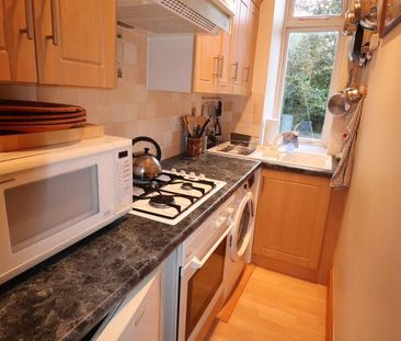 1 bedroom flat to rent - Photo 6