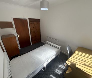 Wood Road, Treforest - Photo 1