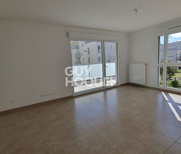LOCATION : appartement T3 (59 m²) à DECINES CHARPIEU - Photo 2