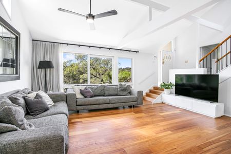 65 Urana Road, Yarrawarrah NSW 2233 - House For Rent | Domain - Photo 3