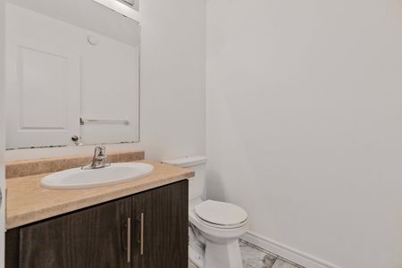 For Lease - 84 Couling Crescent, Guelph, Ontario - Photo 3