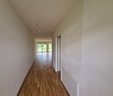 Moderne Wohnung in Top-Lage: 2 Zimmer, Terrasse, Fußbodenheizung, Einbauküche und Garage - Jetzt mieten - Photo 2